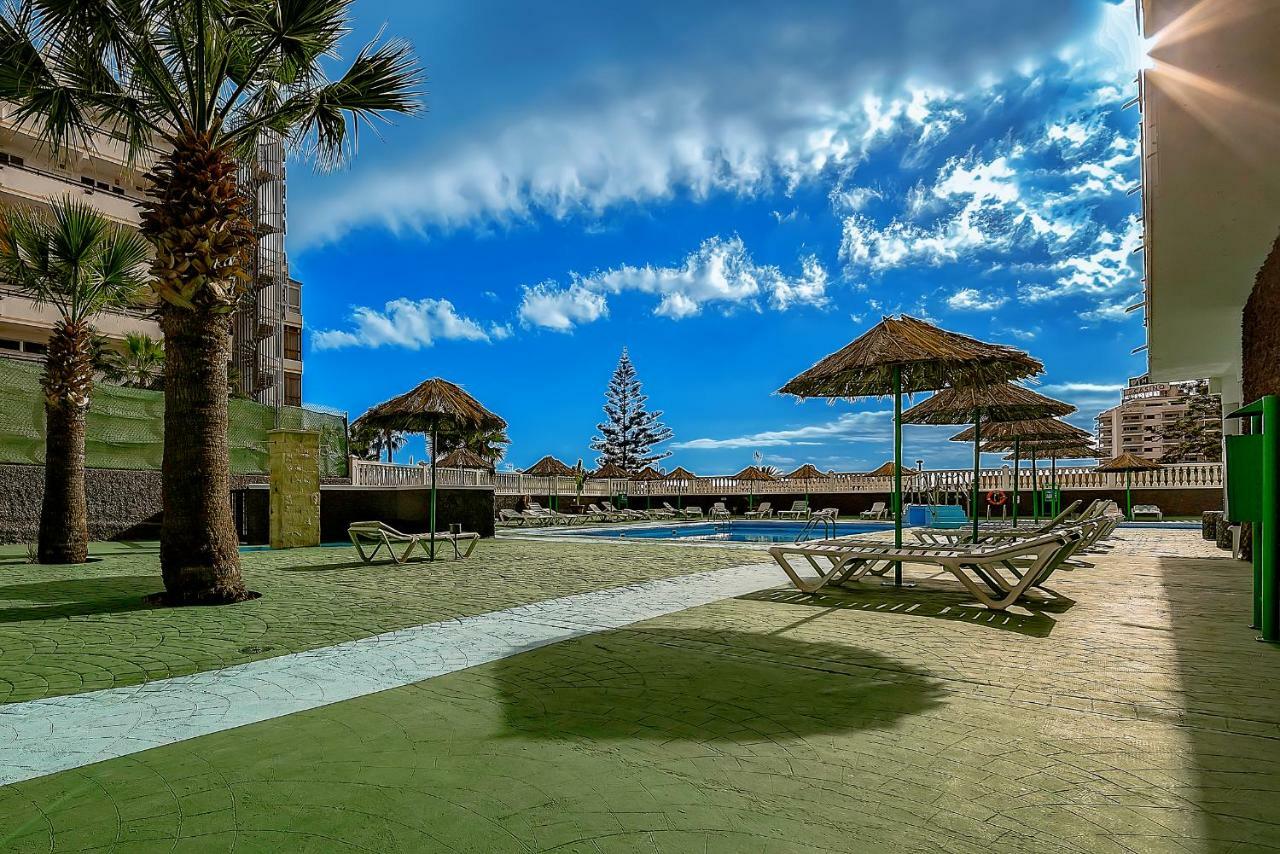 Apartamentos Olympia Playa de las Americas  Exterior foto